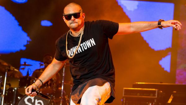 Sean Paul will set the stage alight on February 4 at the opening ceremony of HBL Pakistan Super League. (Facebook)