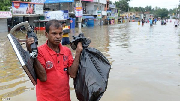 مخاوف من مقتل العشرات بانهيارين أرضيين في سريلانكا