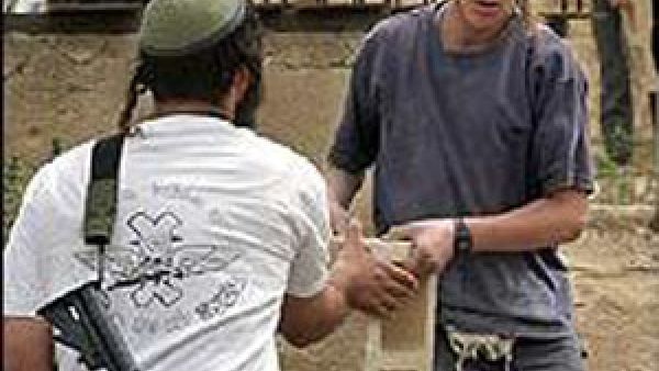  بناء 400 وحدة استيطانية في مستوطنة آدم، بالقرب من رام الله