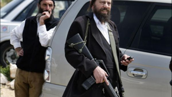 قتلت مستوطنة إسرائيلية متأثرة  بجروح 