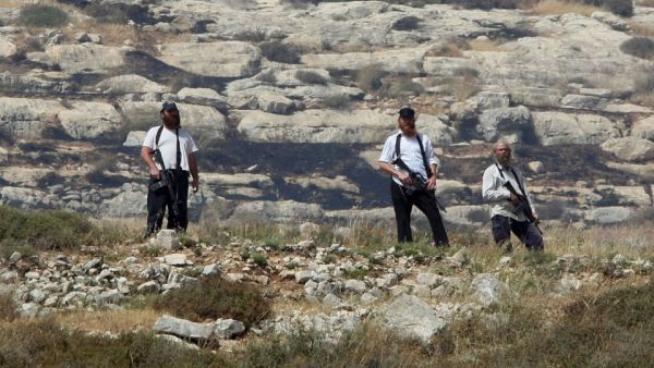 Settlers reportedly broke into the "Joseph Tomb" to perform religious rituals. (Jaafar Ashtiyeh/AFP/File) Settlers reportedly broke into the "Joseph Tomb" to perform religious rituals. (Jaafar Ashtiyeh/AFP/File)