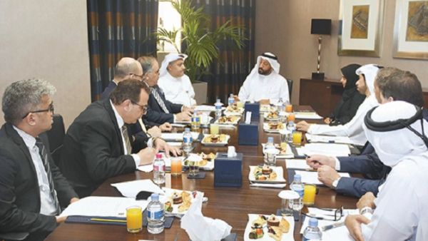 تقرر خلال الاجتماع عمل دراسة تحليلية لتحديات ومقترحات قطاع الفنادق كافة من خلال استبيان إلكتروني لمنتسبي القطاع للوقوف على نتائج هذه الدراسة ووضع خطة عمل لتحقيقها.