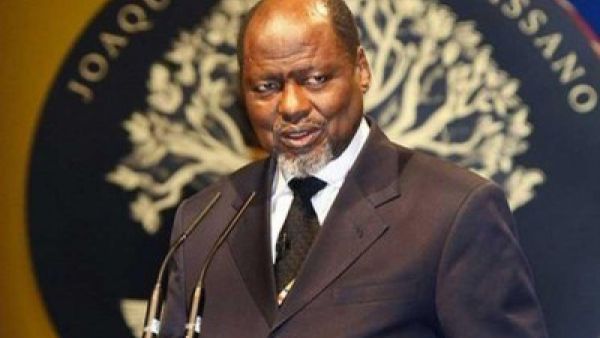 رئيس موزمبيق السابق جواكيم شيسانو