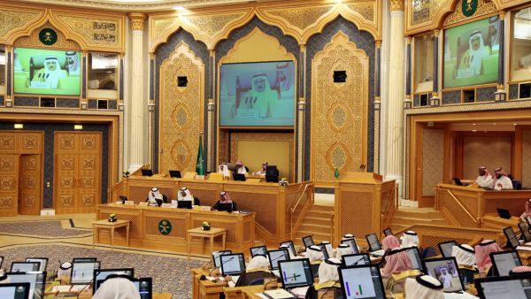 الكردي مواطن مين بطيخ مين