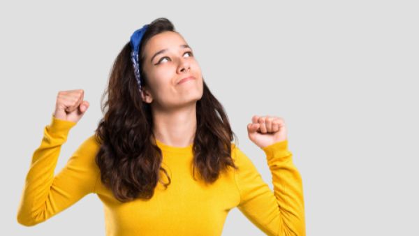 لا تهتم أنثى الدو برأي الناس فيها (shutterstock.com)
