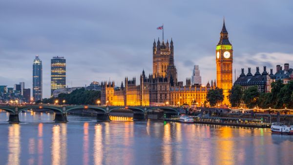 London's Westminster Bridge and Houses of Parliament. (Shutterstock) London's Westminster Bridge and Houses of Parliament. (Shutterstock)
