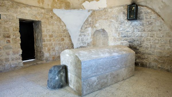 Palestinians believe that Joseph's Tomb is the funerary monument to Sheikh Yousif Dweikat, a local religious figure (Shutterstock/File)