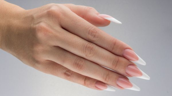 خلطة مذهلة للحصول على أظافر طويلة خلال أسبوع