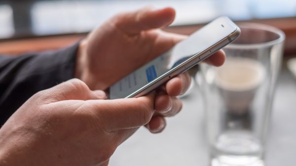 The man reportedly threatened to share her nude pictures on social media (Shutterstock/File)