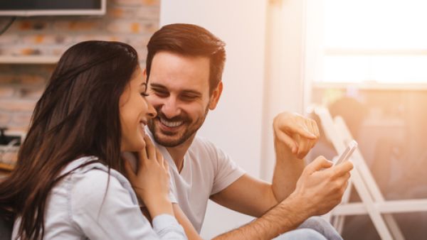 صغيرات السن يسهل قولبتهن وتشكيلهن وجعلهن كما يريد الرجل تماماً