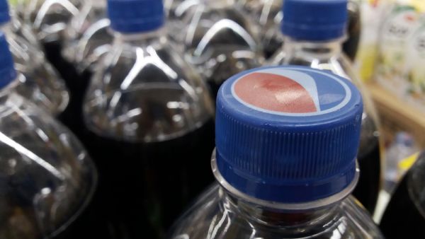 HIV is not transmitted through food or drink altogether (Shutterstock/File) HIV is not transmitted through food or drink altogether (Shutterstock/File)