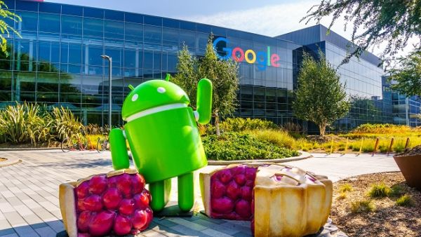 Android Pie sculpture located at at the entrance to Googleplex in Silicon Valley. (Shutterstock)