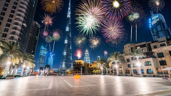 The Burj Khalifa pocketed two Guinness World Records for the laser and light show on New Year's Eve. (Shutterstock)
