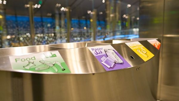 The draft decision aims to encourage the private sector to invest in the recycling industry and speed up land allotment to investors. (Shutterstock)