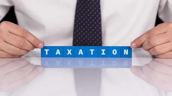 The government’s focus on protecting the low-income classes over implementing the social safety networks, noting that the positive indicators of the economy were clear over the past five months. (Shutterstock)