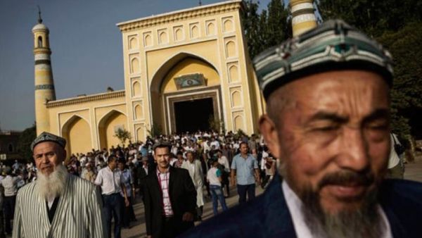 مئات الباحثين يطالبون بمعاقبة الصين لاضطهادها أقلية الأويغور