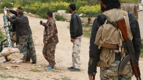 الثوار اتهموا أمريكا وروسيا بالتآمر على المعارضة السورية بريف حلب - أرشيف