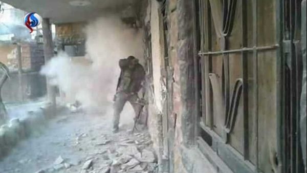 33 قتيلا على الاقل في غارة للتحالف 