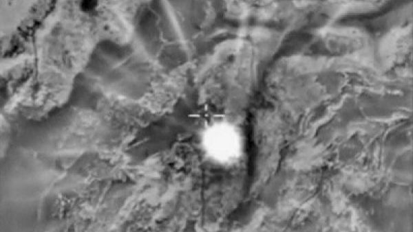 مقتل 42 شخصًا إثر قصف روسي لريف اللاذقية 