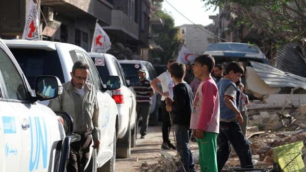 370 ألف نازح في مدينتي دير الزور والرقة منذ التدخل الروسي
