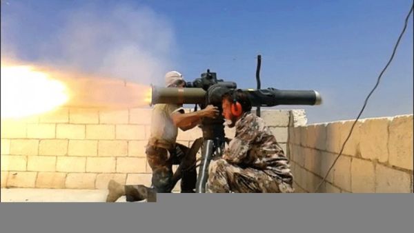 صاروخ "تاو" يبيد مجموعة كاملة من قوات الأسد في حماة 