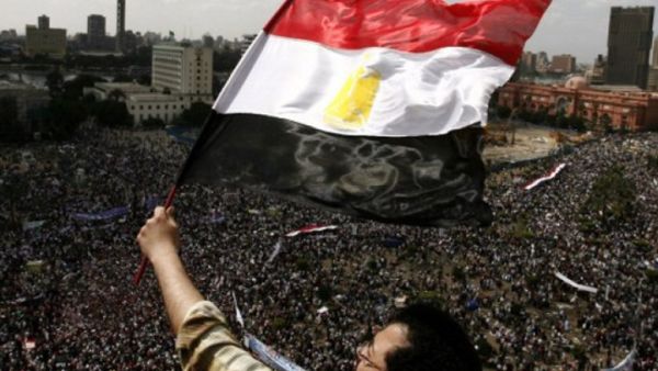 "الوصايا العشر" لإعلام السيسي لإجهاض "ثورة الغلابة"