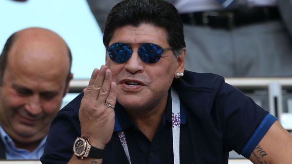 دييجو مارادونا 