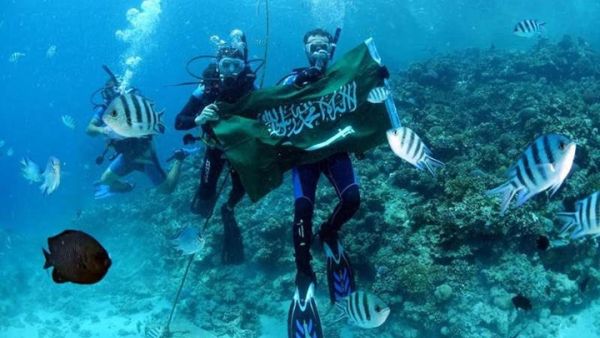 اعتقال سعودية شاركت بدورة للغوص على أيدي رجال 