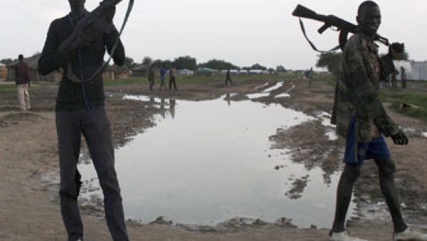  عشرات القتلى والمصابين سقطوا إثر مواجهات دامية دارت السبت بين قبيلتي السلامات والمسيرية