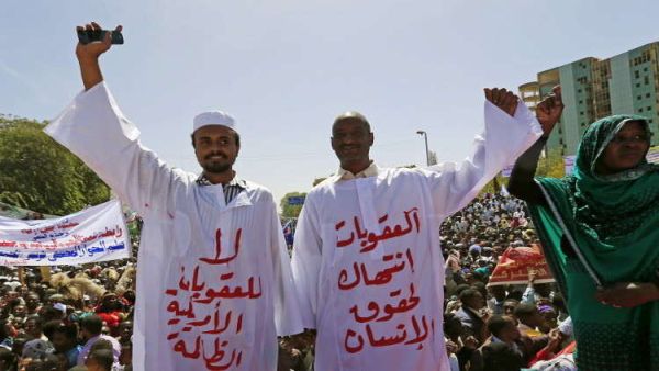  احتجاجات في السودان ضد العقوبات الأمريكية