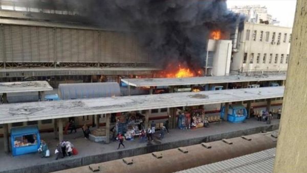 اندلاع حريق في محطة القطارات الرئيسية في القاهرة