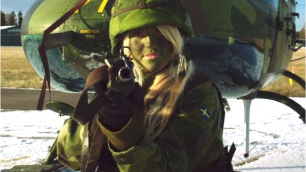  فتحت السويد باب التجنيد الإلزامي من جديد 