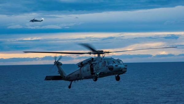 تقارير تفيد بفقد طائرة تدريب أمريكية
