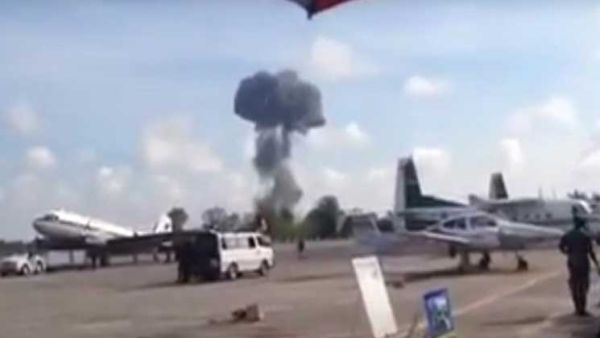 مقتل طيار في حادث تحطم طائرة أثناء عرض جوي في تايلاند