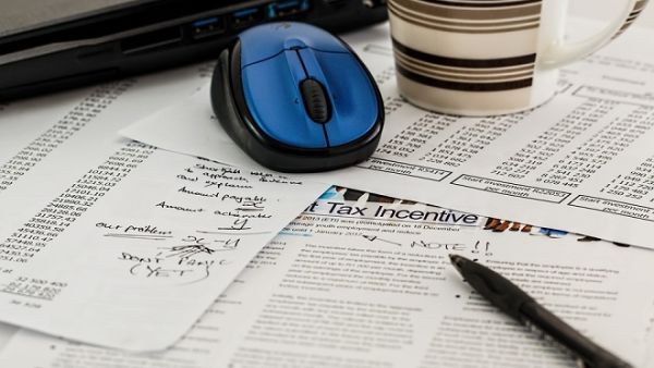 The authority explained that the value-added tax (VAT) must be included in the final reduced prices for goods on promotional offers. The authority explained that the value-added tax (VAT) must be included in the final reduced prices for goods on promotional offers.