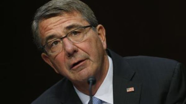 وزير الدفاع الأمريكي آشتون كارتر