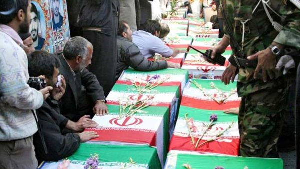 مقتل 13 “مستشارا” من الحرس الثوري الإيراني في سوريا
