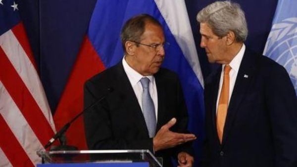 وزيرا الخارجية الروسي سيرجي لافروف والأمريكي جون كيري