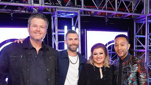 "جون ليجند، كيلي كلاركسون، آدم ليفن، بلاك شيلتون"