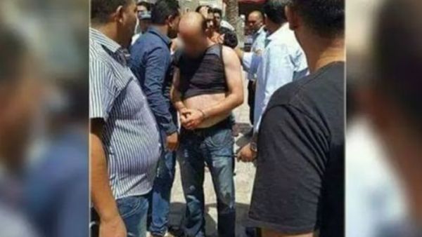 طعن سائحتين بتونس والداخلية تعلن أن الجاني مختل عقليا
