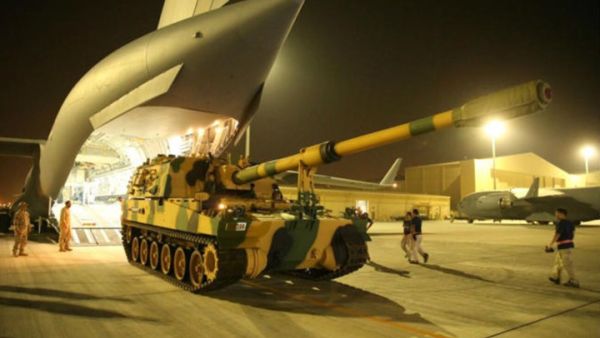 دفعة جديدة من القوات التركية تصل الدوحة وتميم يهاتف أردوغان
