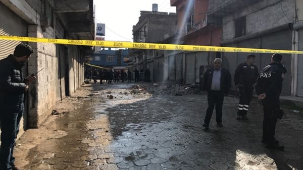 القصف طال أحياء سكنية وسوقا شعبية في منطقة "ريحانلي" بولاية هاتاي 