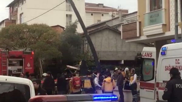 4 قتلى جراء سقوط طائرة عسكرية في إسطنبول