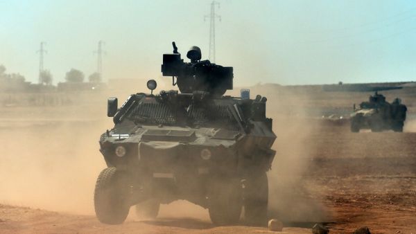  الطرف الشرقي من منطقة خاضعة للتنظيم على الحدود مع تركيا، بطول 55 كيلومترا