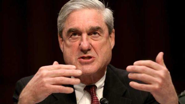 تكليف مدير الإف بي آي السابق مولر بالتحقيق في اتصالات ترامب وروسيا