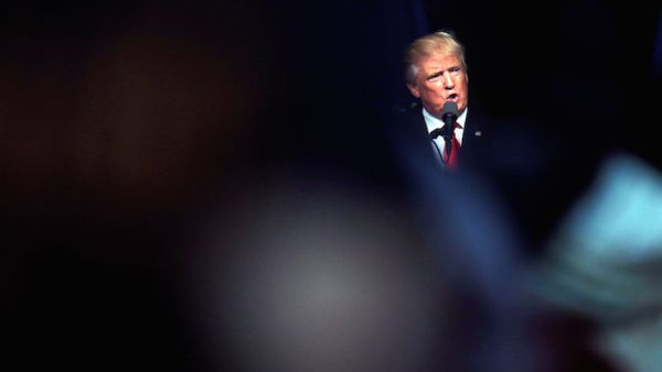  المرشح الجمهوري إلى الرئاسة الأمريكية دونالد ترامب 