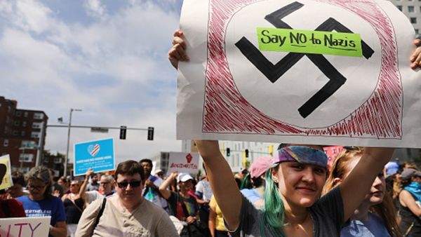 أثنى ترامب على تويتر بالمحتجين في بوسطن يوم السبت 
