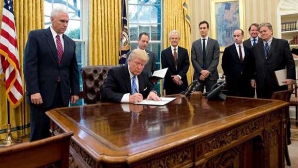 إدارة ترامب تسأل الأمريكيين اي الوزارات يريدون الغاءها
