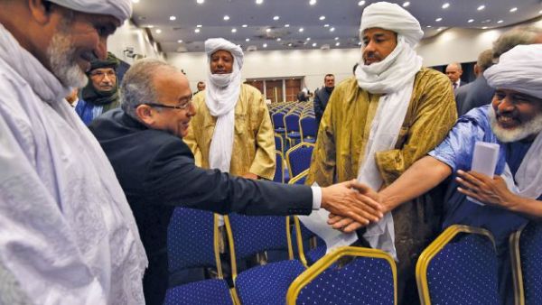 المتمردون الطوارق يوقعون اتفاق سلام في باماكو