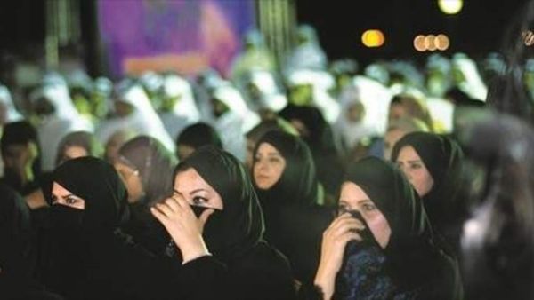 احتفلت عشرات المؤسسات الاماراتية بيوم المرأة في البلاد 
